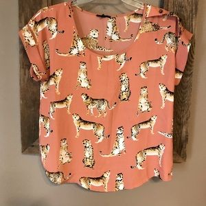 Women’s Cheetah Animal Print Blouse Size Large
